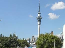 NGÀY 2: 	AUCKLAND 					(Ăn: Sáng, Trưa, Chiều)