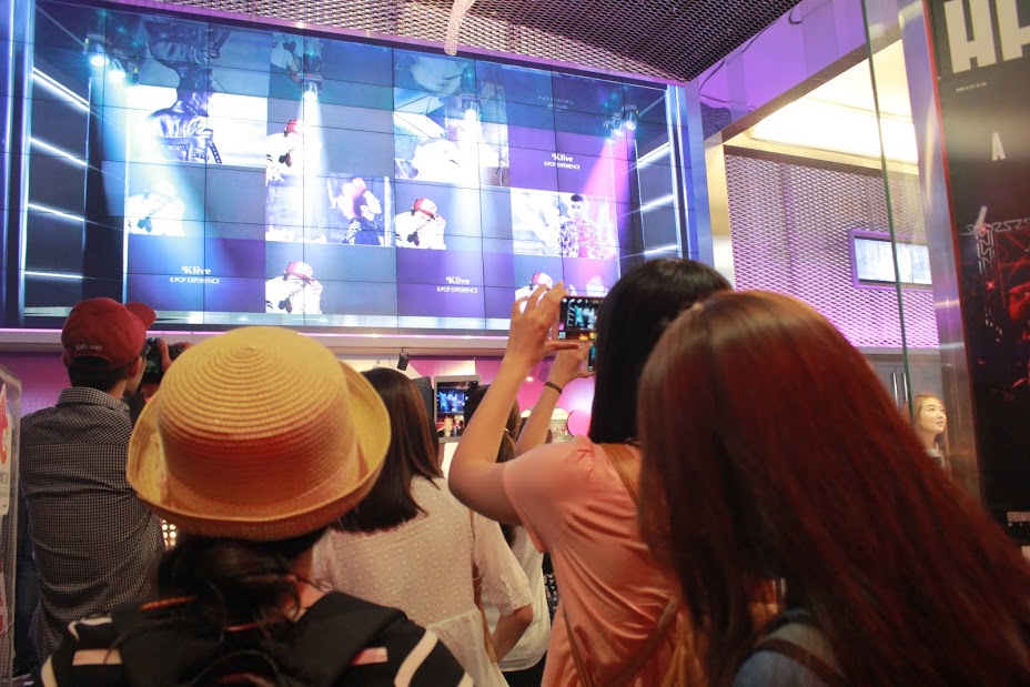 Tour Seoul - Kpop Show - HanoiRedtours