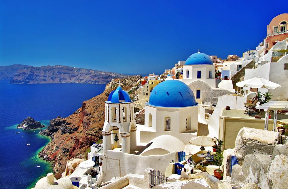 NGÀY 05: SANTORINI – ATHENS – ISTANBUL                 (Ăn: Sáng, Trưa, Tối)