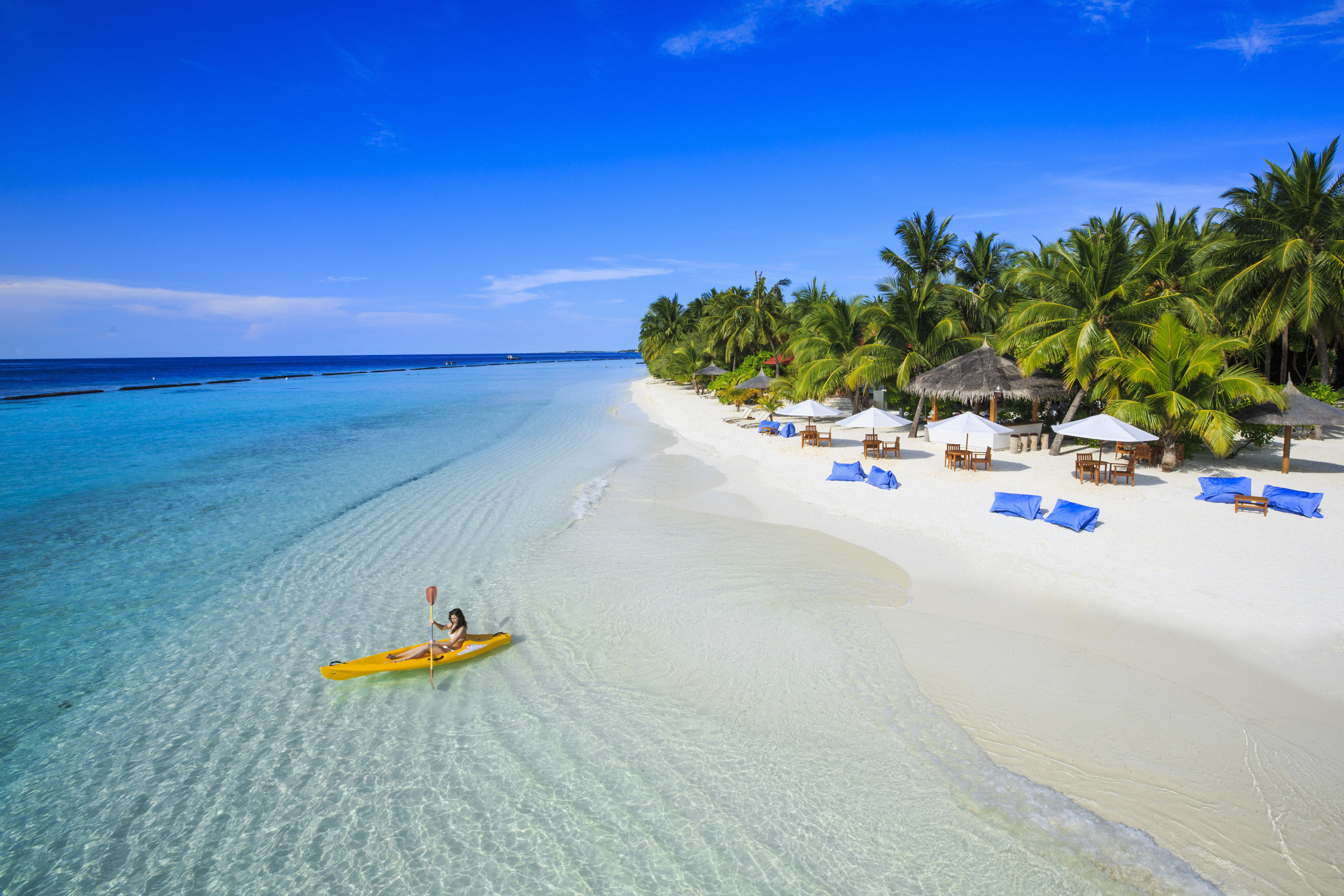NGÀY 1: HÀ NỘI – SINGAPORE – MALE - MALDIVES	