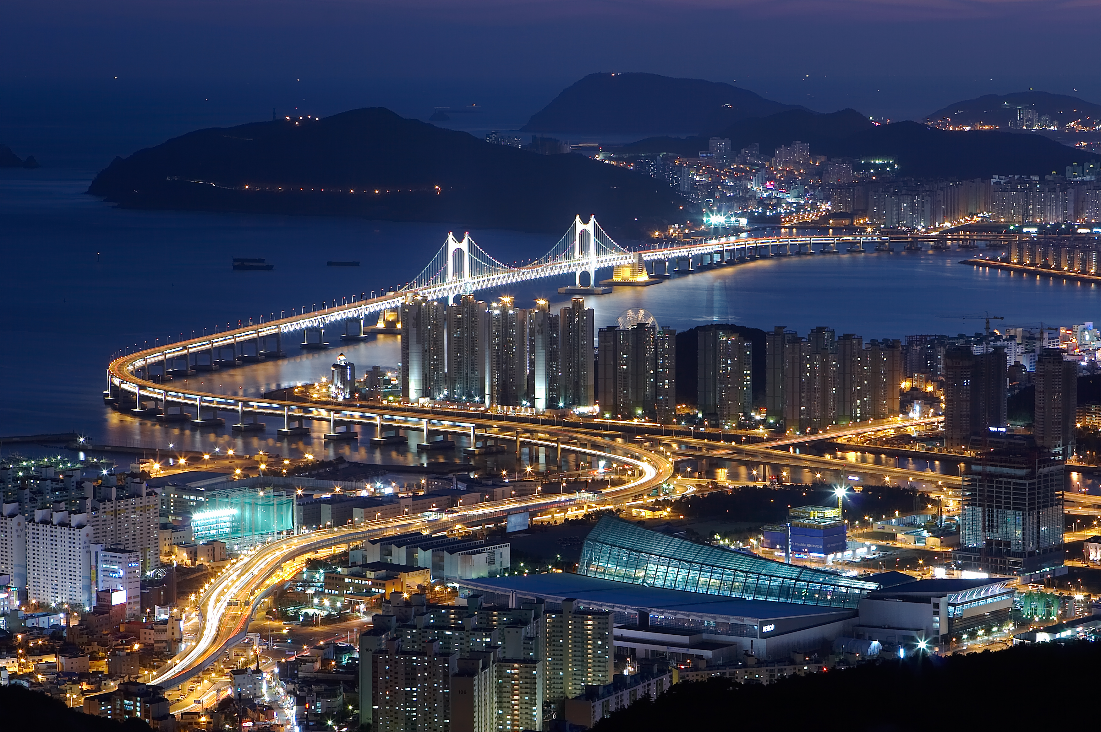 Check-in tại thành phố cảng Busan